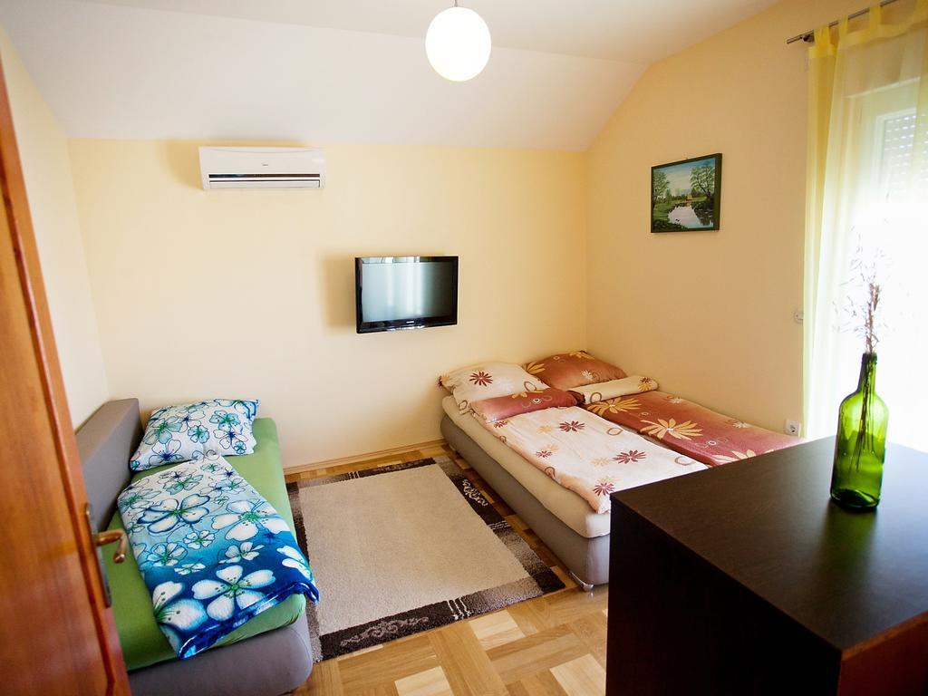 Apartment Zadar Diklo Borik Vir 客房 照片